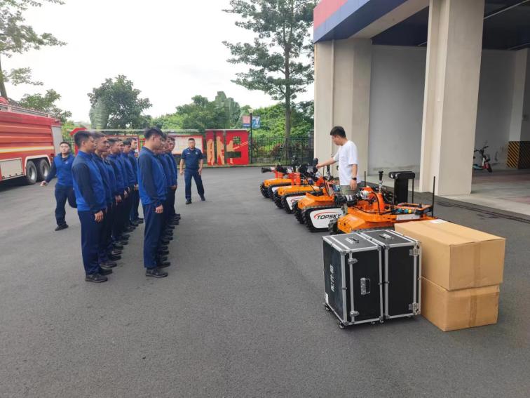 1729848843189707.jpg 1699840921142503.jpg